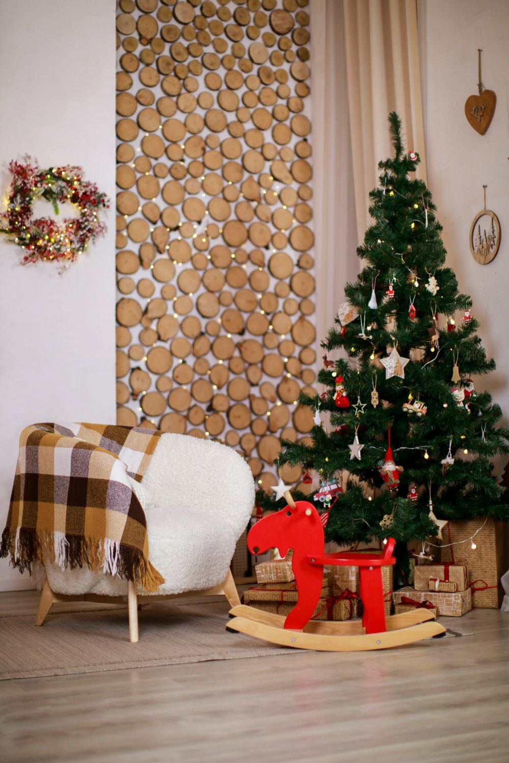 НОВОГОДНИЙ ДЕКОР 